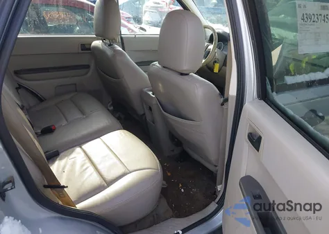 2011 Ford Escape Xlt from USA, damaged, VIN 1FMCU9D72BKB04053